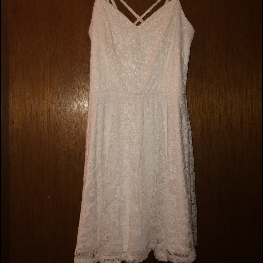 White short homecoming dress size M juniors